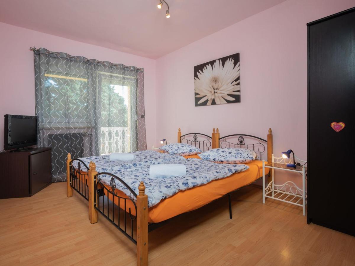Holiday Home Lola - Lbn381 By Interhome لابين المظهر الخارجي الصورة