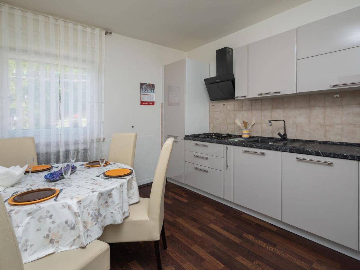 Holiday Home Lola - Lbn381 By Interhome لابين المظهر الخارجي الصورة