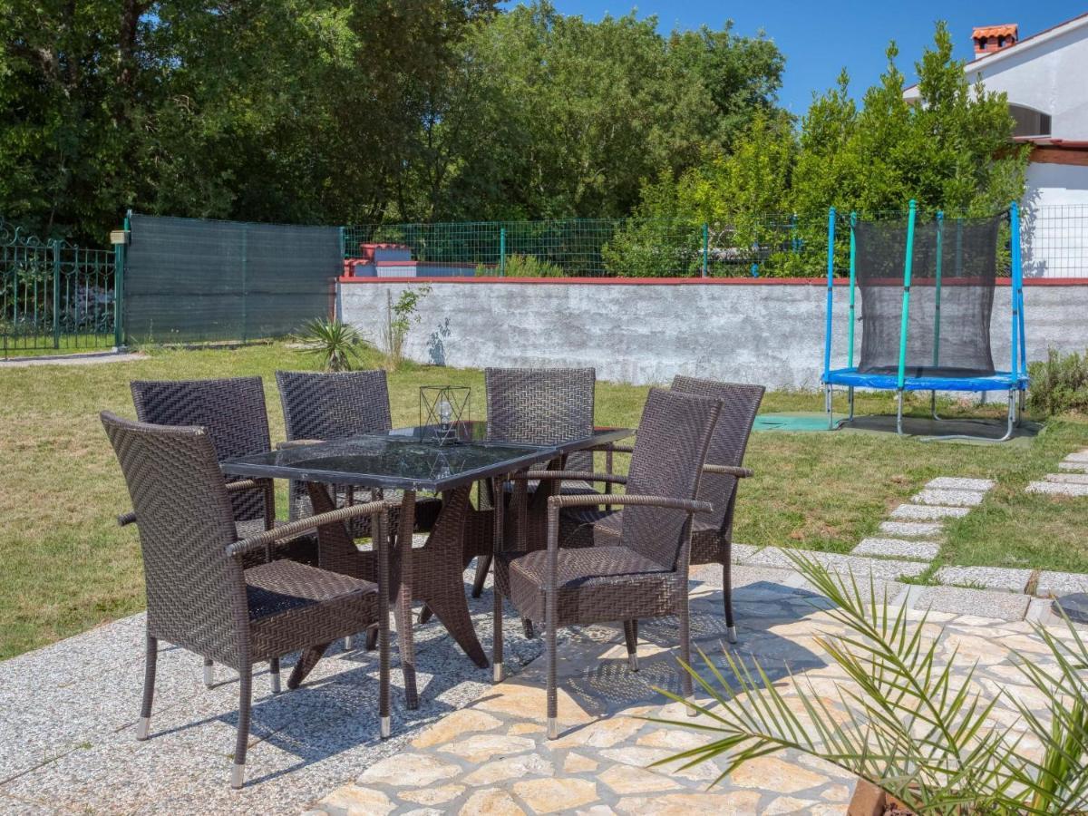 Holiday Home Lola - Lbn381 By Interhome لابين المظهر الخارجي الصورة