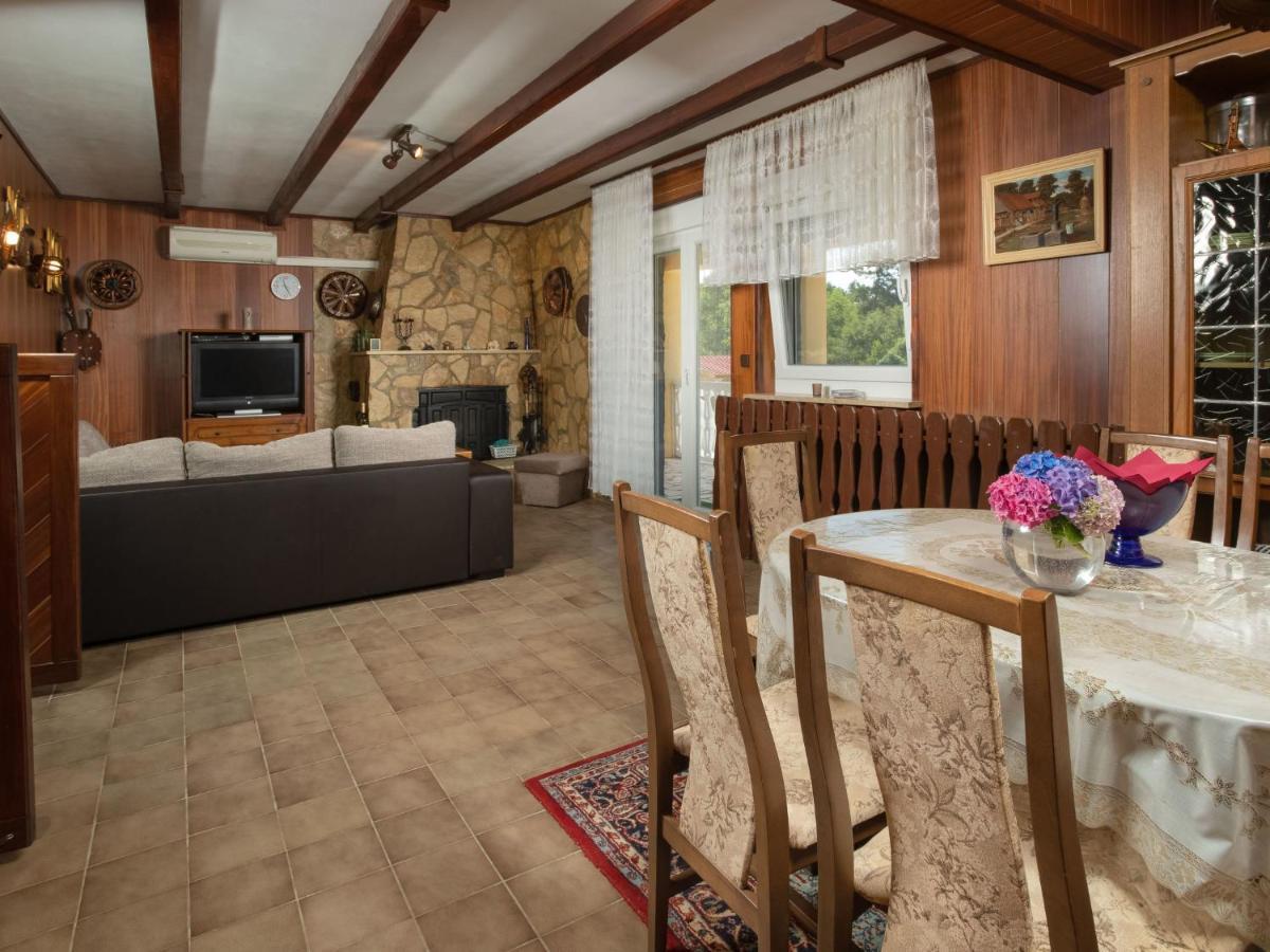 Holiday Home Lola - Lbn381 By Interhome لابين المظهر الخارجي الصورة